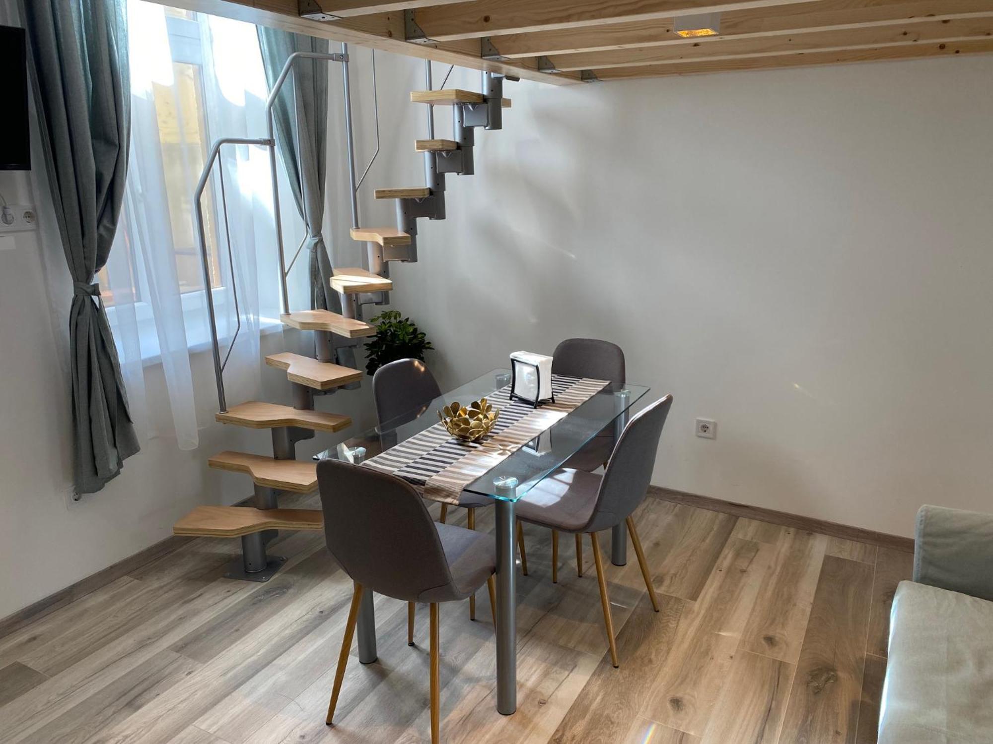 Amazing Kazinczy Flat No. 1 Budapest Exterior photo